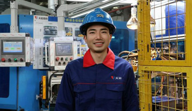 侯斌：从职场新人到新型工匠